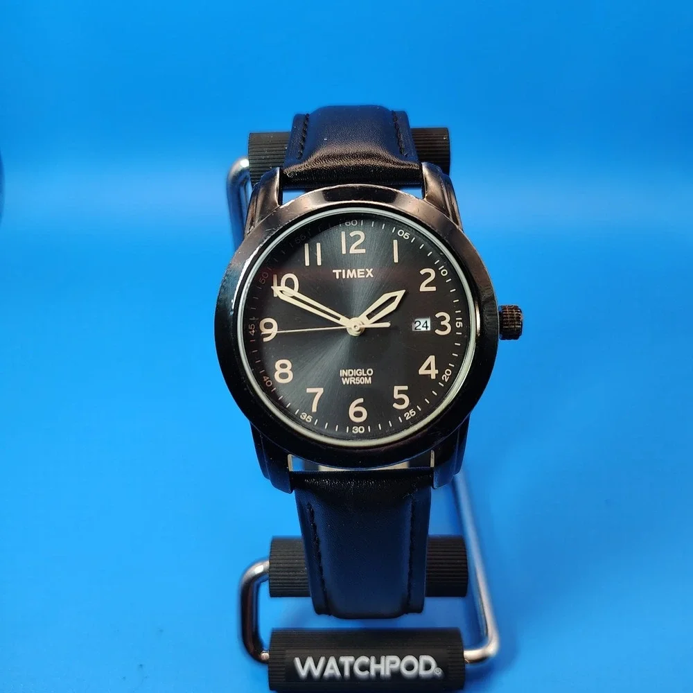 Vintage‎ 2001 Timex Indiglo Date 39mm Mens Quartz Watch Black New Leather Strap